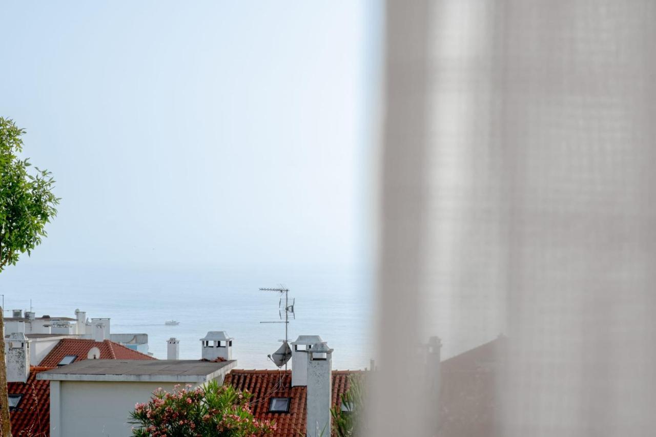 Sea House Apartment Nazare Bagian luar foto